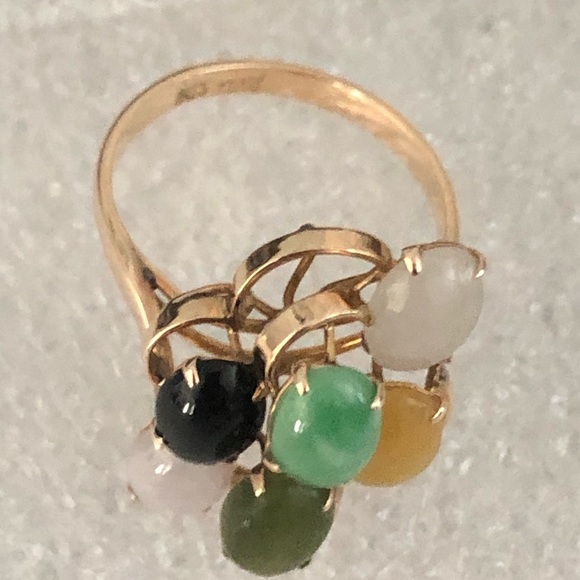 Jewelry - 14K Gold Multi-colored Jade Ring